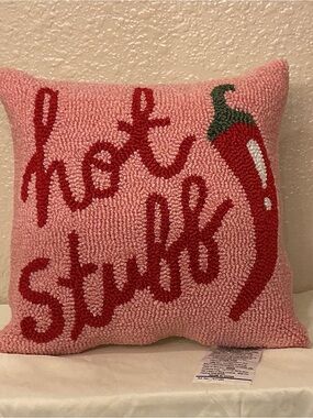 Peking Handicraft Pink 'Hot Stuff' Hooked Throw Pillow with Red Chili Accent